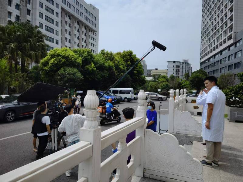 海伦市广告片拍摄公司低成本实现高规格制作的诀窍